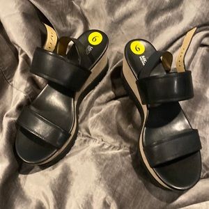 NWOT Michael Kors black platform sandals